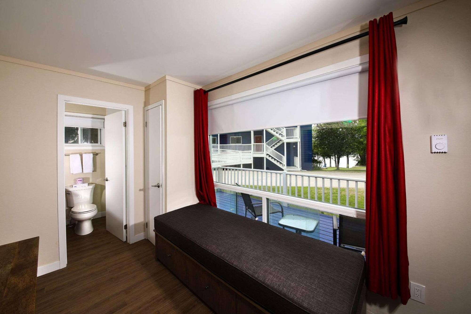 Bayview Wildwood Resort, Ascend Hotel Collection Severn Exterior photo